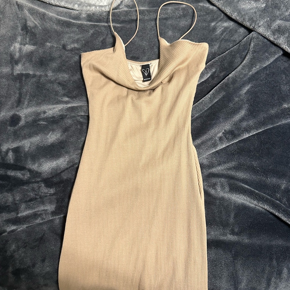 Tan mini dress. Only Tried on, bought for a trip and never wore it